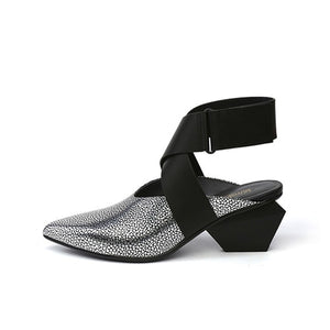 Woman's Ankle Bandage shoe